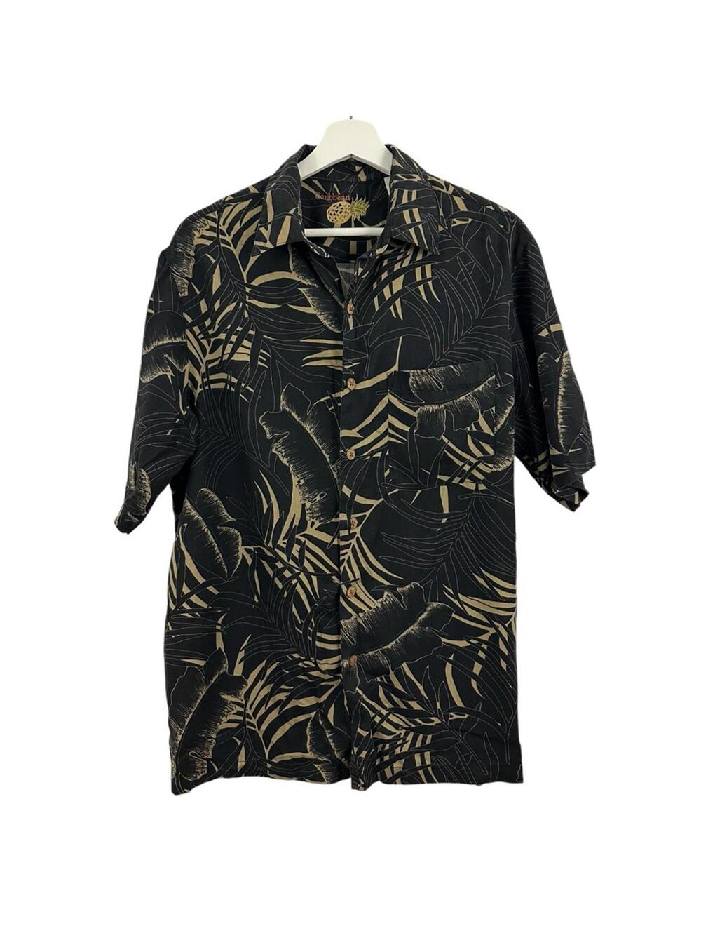 Caribbean Silk Men's Leaf Print Button Down Short Sleeve Short Size M